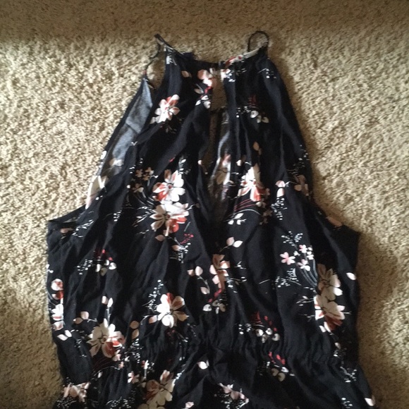 Romper - Picture 5 of 5